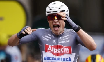 Филипсен опериран по несреќата на Тур Де Франс