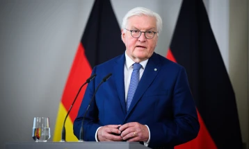 Shtajnmajer: Evropa duhet të investojë më shumë në prodhimtarinë për mbrojtje