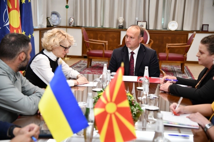 Гаши-Дир: Поддршка за Украина и унапредување на соработката меѓу двата парламента