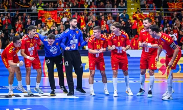 Томовски останува во Германија