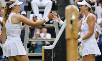 Полуфинале за Швјонтек и Бенчиќ на Вимблдон