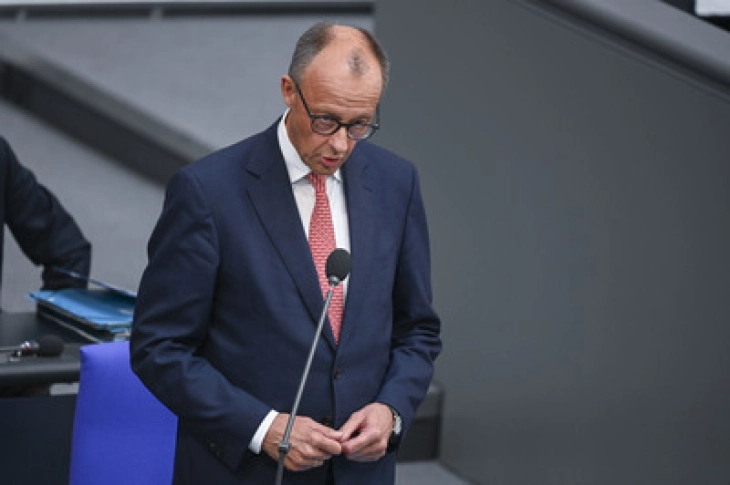 Мерц: Германија ќе продолжи да ја поддржува Украина и покрај притисокот од опозицијата