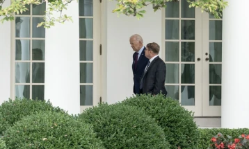 Поранешниот лекар на Бајден одби да одговори на прашања за неговата состојба во истрагата на републиканците во Претставничкиот дом