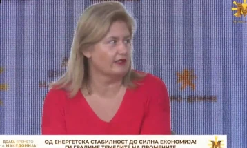 Божиновска: Работиме на промени  во енергетиката и резултатите се веќе видливи