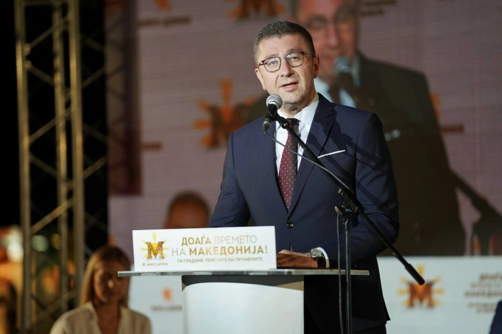 Мицкоски до опозицијата по критиките за Извештајот на ЕП: Ова немаше да се случи да не беше вашата криминална и попустлива политика