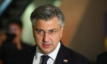 Пленковиќ: Овој дел од Европа нема да оди напред ако злосторства како Сребреница не се признаат