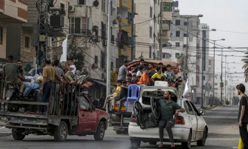 Лазарини предупреди на „Втора Накба“ со израелскиот план за масовно раселување на Палестиниците низ Појасот Газа