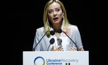 Мелони повика на зголемување на притисокот врз Москва за постигнување мир во Украина