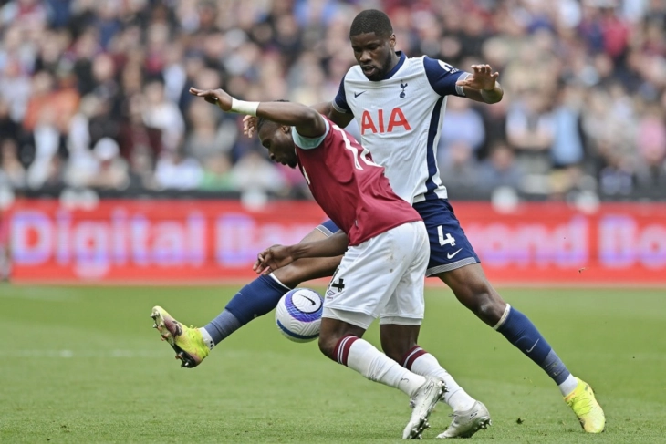 Кудус потпиша за Тотенхем