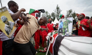 Кениската опозиција го повика претседателот Руто да поднесе оставка за повикот полицијата да пука во демонстрантите