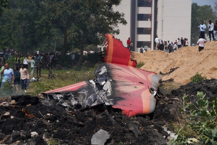 Preliminary report: Fuel switches cut off before Air India crash