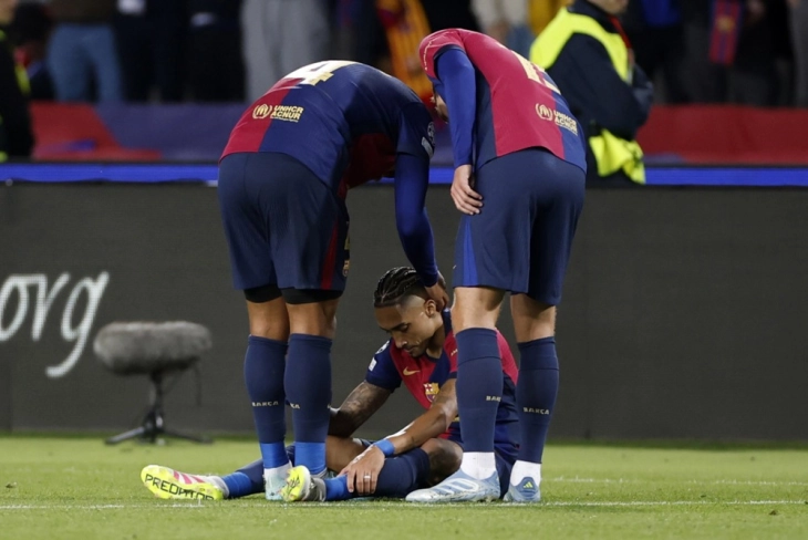 Барселона сака да се „ослободи“ од двајца играчи, тие не сакаат да заминат