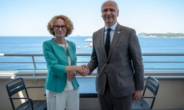 Kapetanoviq- Shekerinska: Integrimi euroatlantik, çelës për sigurinë në Ballkan