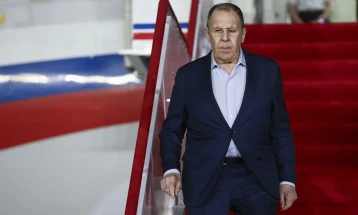 Ministri rus i Punëve të jashtme arriti për vizitë në Kinë