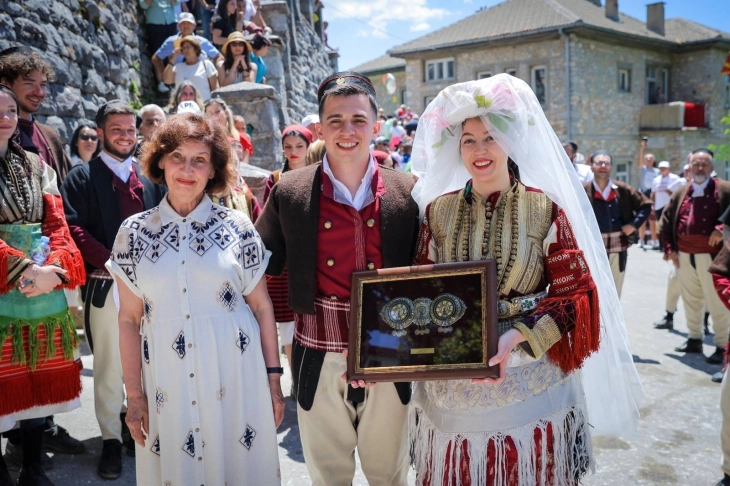 Siljanovska Davkova: Galichnik Wedding festival reflects Macedonian folk tradition and culture
