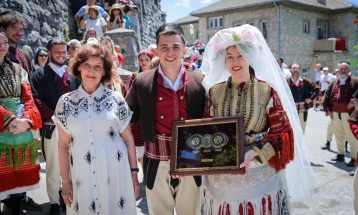 Siljanovska Davkova: Galichnik Wedding festival reflects Macedonian folk tradition and culture