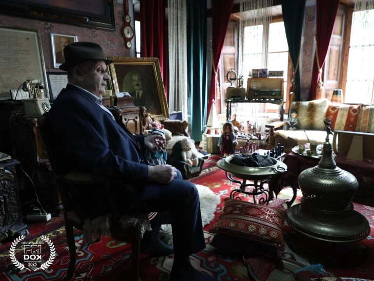 Награда за документарецот „Ветената земја“ на филмскиот фестивал во Приштина