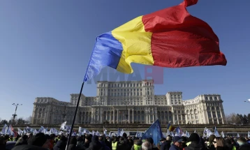 Романскиот јавен долг ќе достигне 60 отсто од БДП, предупредува министерот за финансии