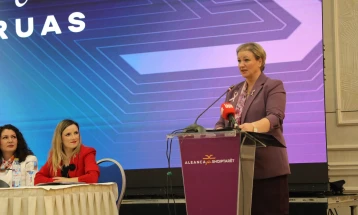 Елфете Исмаили: Владата доживеа неуспех, граѓаните ја плаќаат цената на економската криза