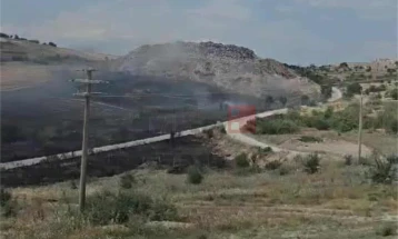 Ставен под контрола пожарот на депонијата „Краста“ во кумановско