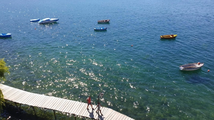 Нивото на водата во Охридското Езеро 17 сантиметри под просекот за јули