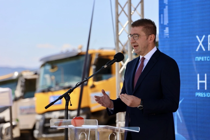 Мицкоски: По година од најавата се остварува најголемата инвестиција од половина милијарда долари, која ќе произведува еден терават електрична енергија