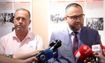 Тошковски: Арсовска одбива да соработува со Одделот за внатрешна контрола при МВР, добро е што барем прифати 24 - часовно обезбедување