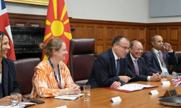 Mucunski and Misajlovski meet UK Under-Secretary for Services, Small Business and Exports, Thomas