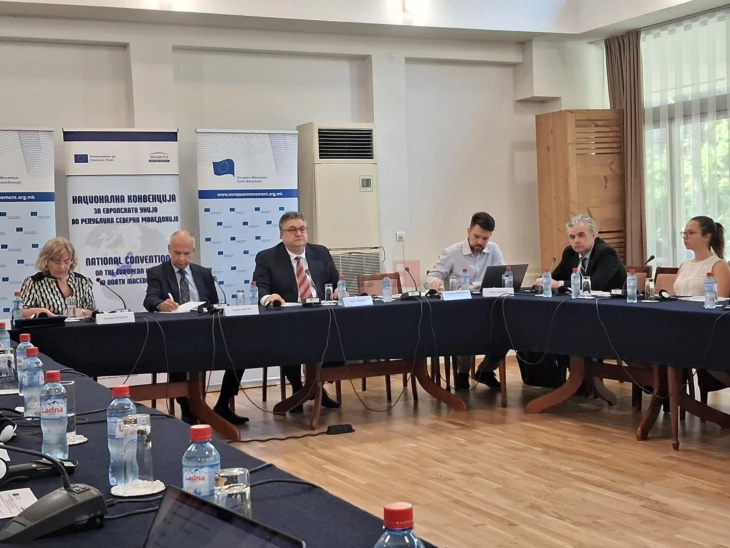 Минчев: Граѓаните да бидат сигурни дека администрацијата ќе работи во служба на јавниот интерес, а не под нечиј диктат