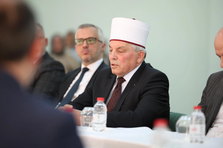 Krerët e VLEN-it vizitojnë Medresenë “Isa Beu”: Ligji që i rikthen dinjitetin dijes dhe fesë!