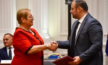 Доделени средства на три општини за нови инфраструктурни проекти во образованието