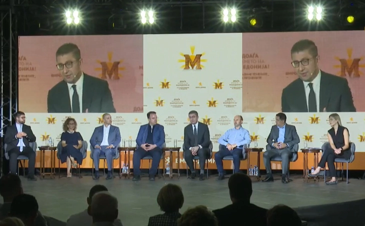 Трибина „Инфраструктурен бум - Ги градиме темелите на промените“ во Гевгелија