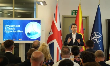 Муцунски на бизнис форум во Лондон: Британските компании да ги истражат можностите кои ги нудат македонскиот пазар и економија