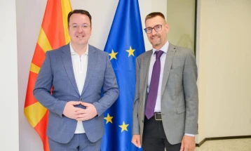 Nikoloski – Nupnau: Macedonia firmly committed to construction and modernization of transport corridors 