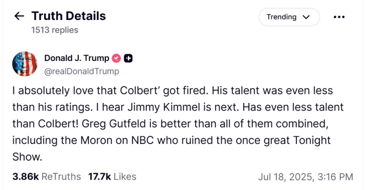 Трамп го слави укинувањето на „Лејт Шоу“ на Стивен Колбер