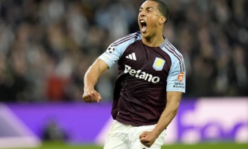 Ал Итихад сака да го ангажира Тилеманс