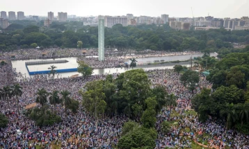 Најголемата исламистичка партија во Бангладеш покажува политичка сила на митингот во Дака