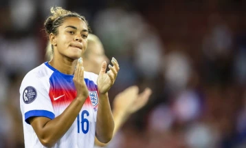 Инфантино реагираше на расистичките навреди упати кон англиска фудбалерка Картер