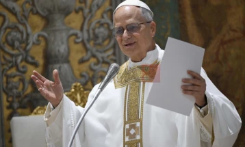 Папата разговараше со палестинскиот претседател