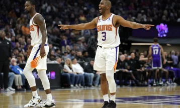 Пол се врати во Лос Анџелес