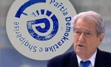 Почна судењето против Сали Бериша, но одложено за септември