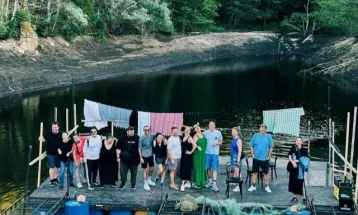 Комедијата „Рибарски караници“ нова премиера во битолскиот театар