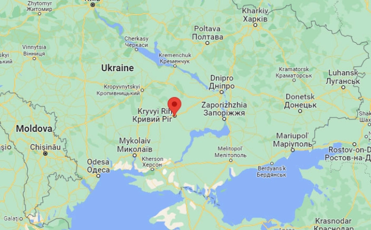 Руските сили го нападнаа Криви Рих, погодени неколку места, избувнаа пожари