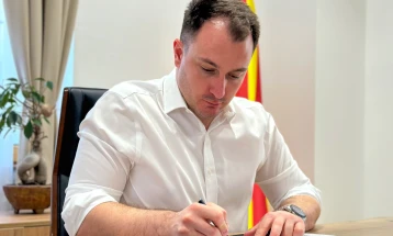 Андоновски: Забрана за нови 42 нелегални онлајн страници за игри на среќа, досега затворени 268 нелегални страници