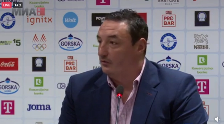 EYOF enjoys positive vibe, pole vault world record broken