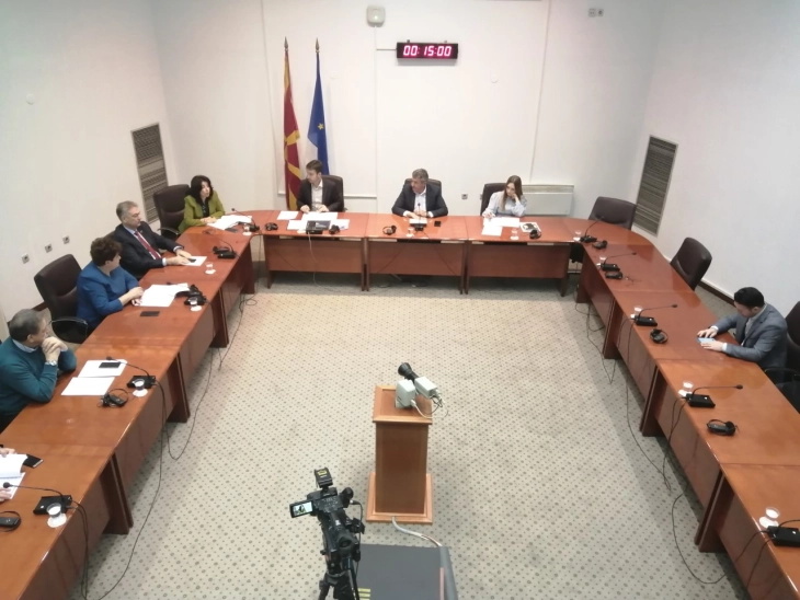 Предлог законите за внатрешни работи и за полиција го поминаа комисиското второ читање