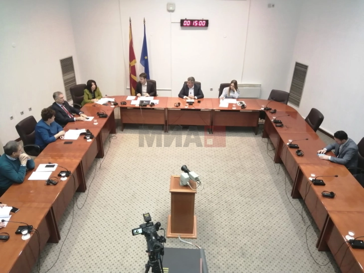 Propozim-ligjet për punë të brendshme dhe policinë kaluan leximin e dytë të komisionit