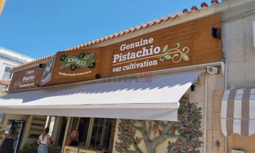 Ф’стаците од Егина – од зелено зрно во лушпа до путер и ликер од ф’стак