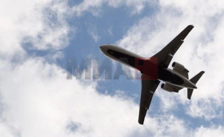 Zhduket aeroplani me rreth 50 pasagjerë në Rusi