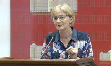 Лилјана Поповска поднесе Иницијатива до Уставен суд за оценка на уставноста и законитоста на Протоколот со Бугарија